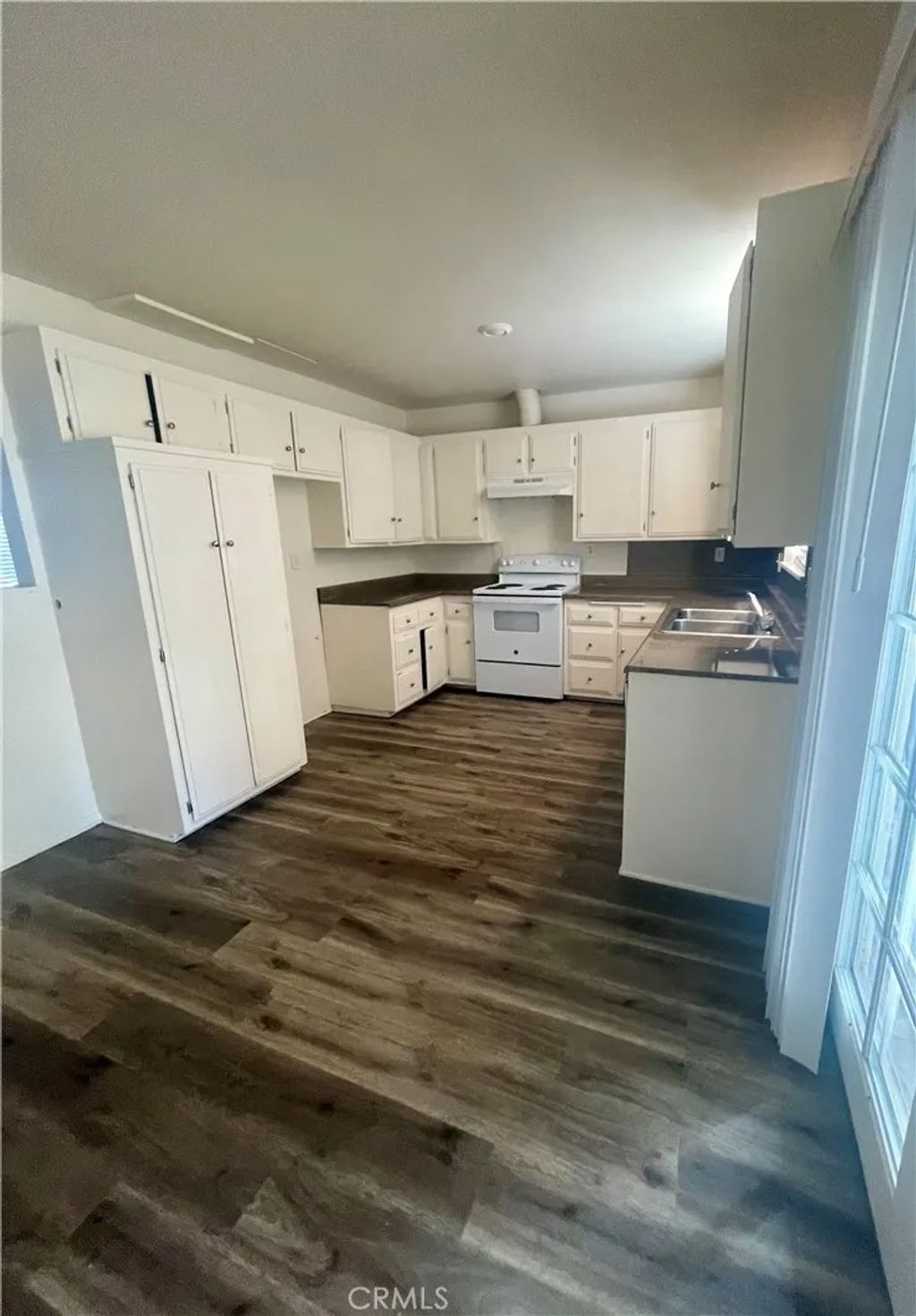 Photo of 1041 Whittier Avenue, Hemet, CA 92543 (MLS # IV26067657)