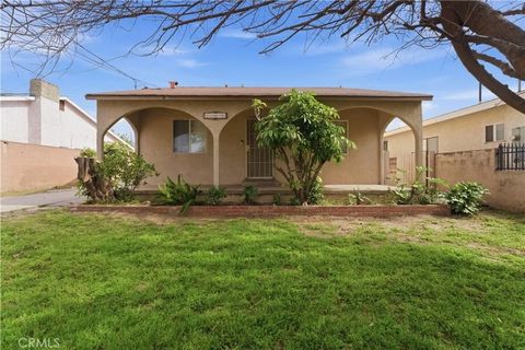 Photo of 12476 Adelphia Avenue, San Fernando, CA 91340 (MLS # OC26053172)