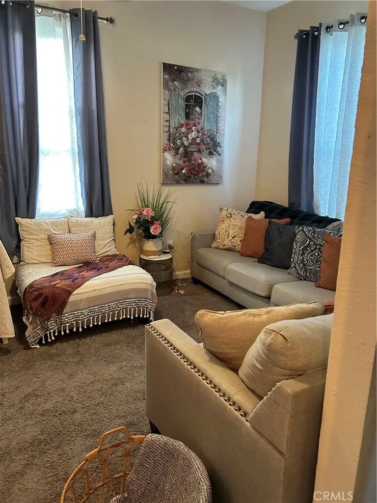 1335 W 3rd Street