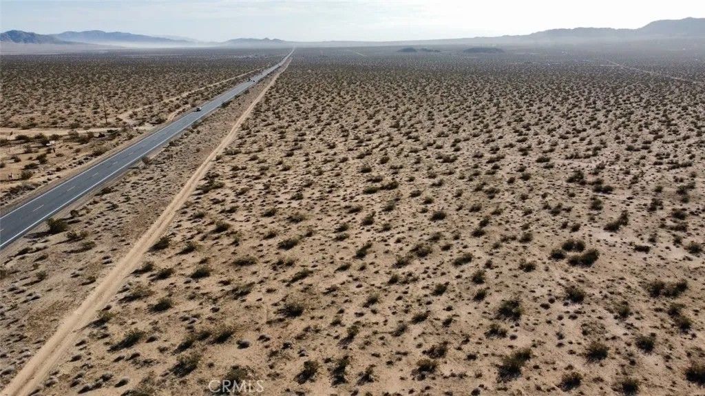 Photo of 29 Old Woman Springs, Johnson Valley, CA 92356 (MLS # JT26028351)