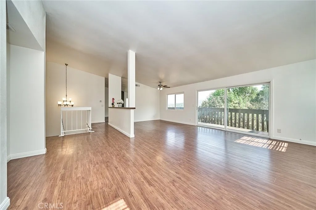 15422 Circle Ridge Ln