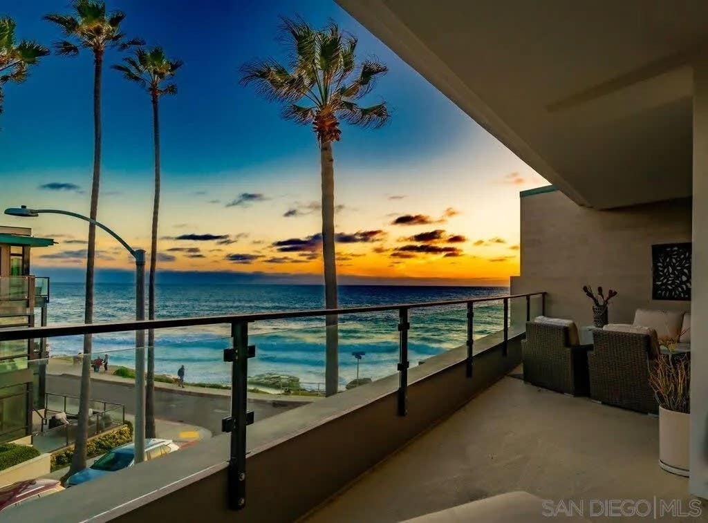 Photo of 6767 Neptune Pl #301, La Jolla, CA 92037 (MLS # 260019519)