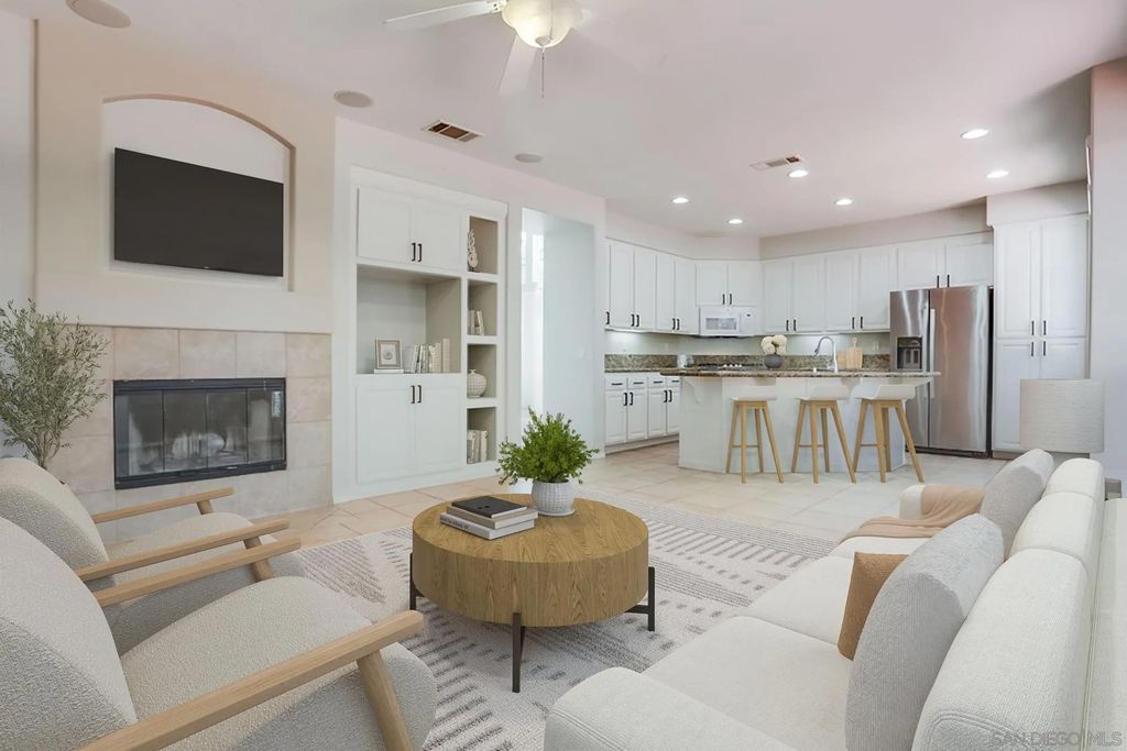 Photo of 5423 Foxtail Loop, Carlsbad, CA 92010 (MLS # 250044310)