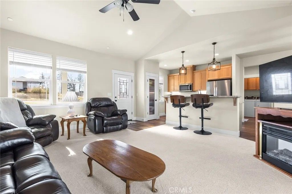 Photo of 605 Boquest Blvd, Paradise, CA 95969 (MLS # SN25273117)