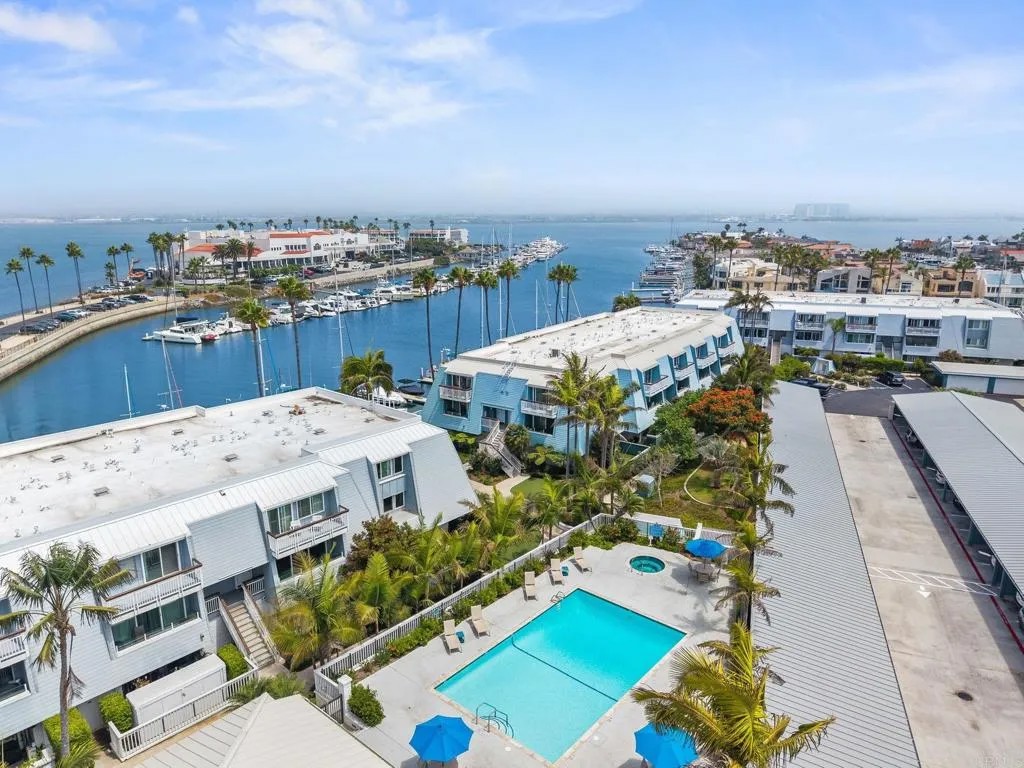38 Montego Court