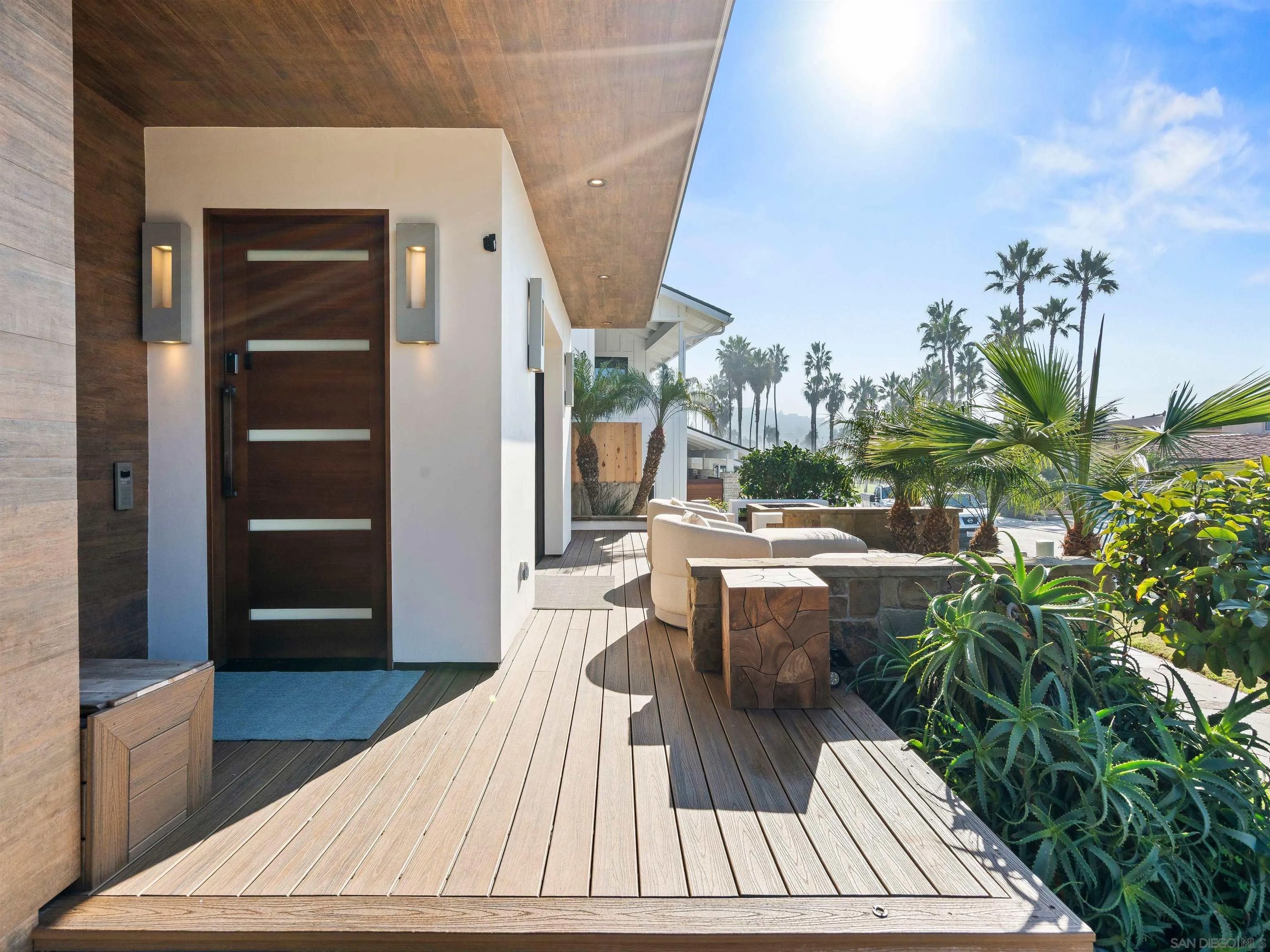 8477 El Paseo Grande 4