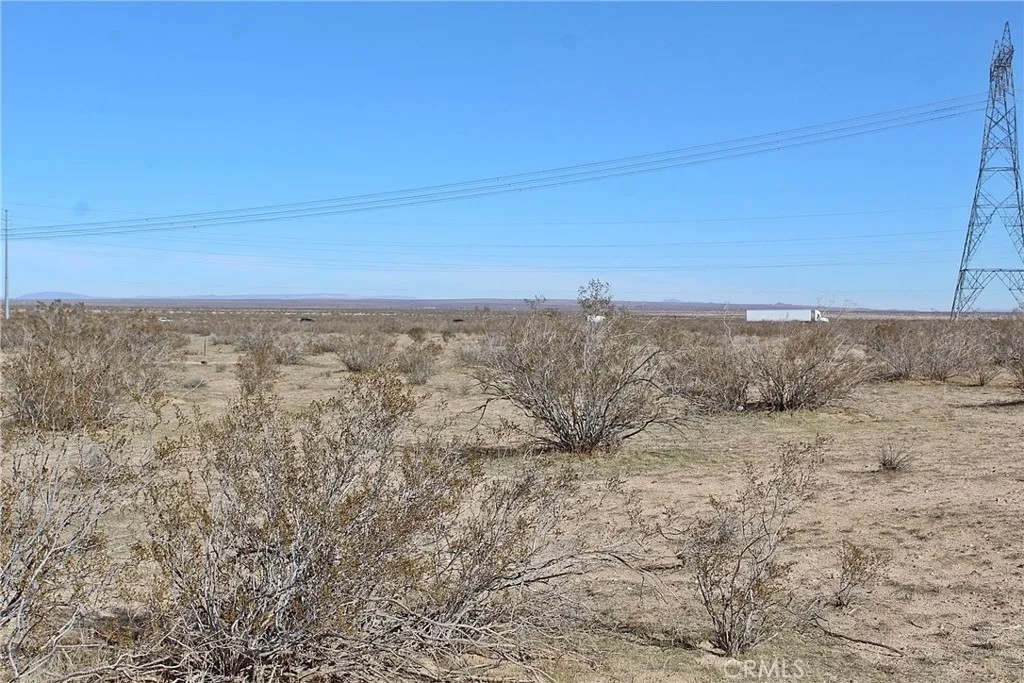 112 Off Highway 395 and Buckthorne Canyon