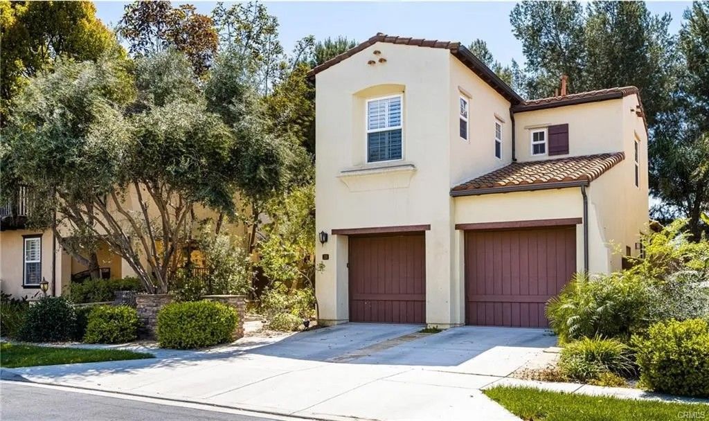 Photo of 28 Secret Garden, Irvine, CA 92620 (MLS # OC26095375)