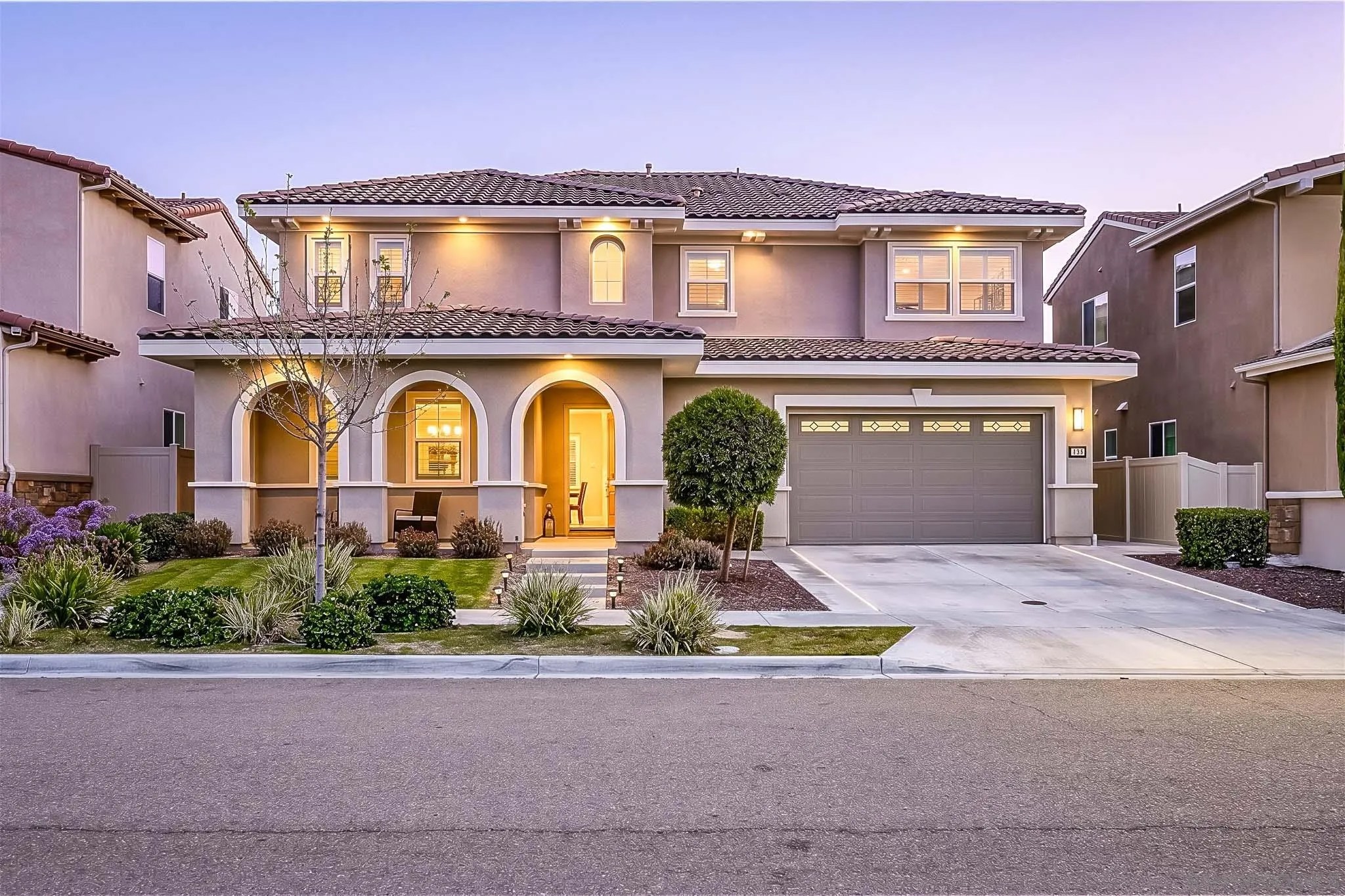 1878 El Paseo Ave
