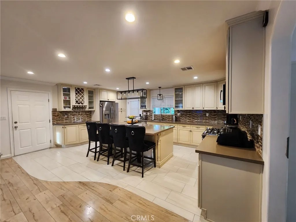 6601 Alcove