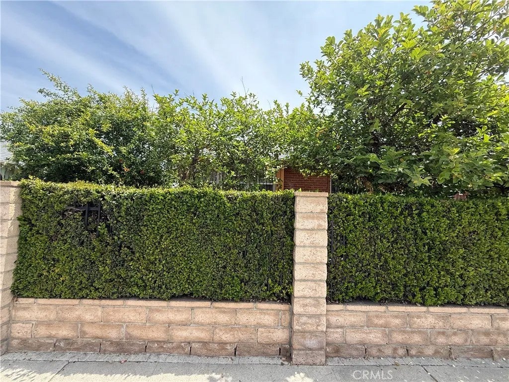 6030 Coldwater Canyon