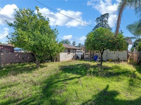 Tiny photo for 523 Griswold Ave, San Fernando, CA 91340 (MLS # SR25250629)