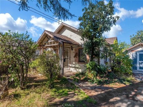 Tiny photo for 523 Griswold Ave, San Fernando, CA 91340 (MLS # SR25250629)