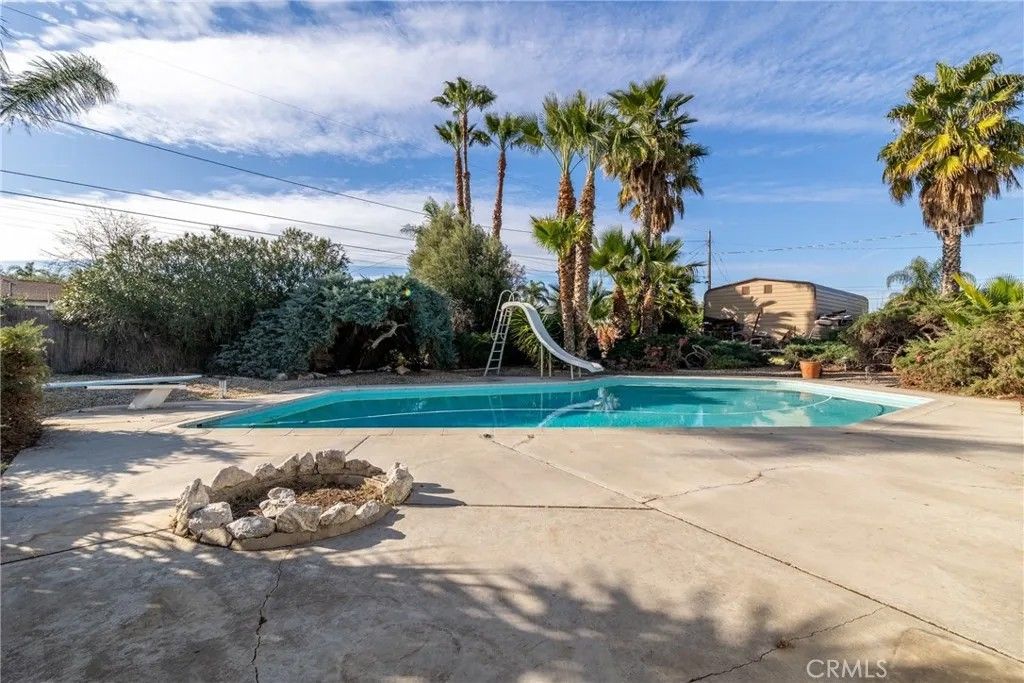 Photo of 1098 Richards Rd, Perris, CA 92571 (MLS # SW26032235)
