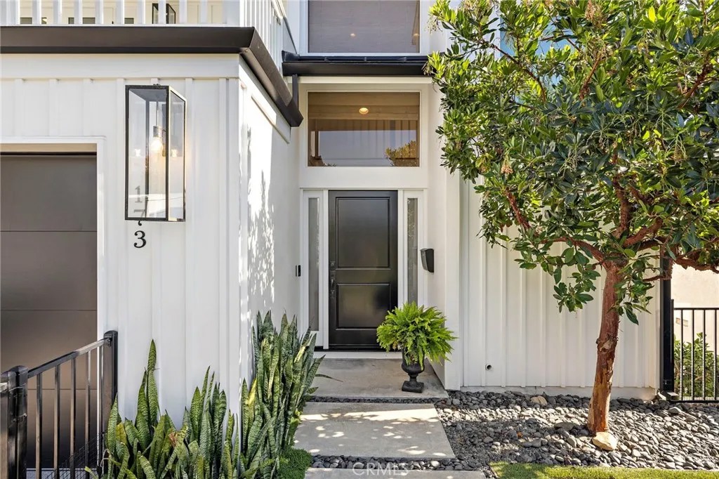 173 W Avenida Junipero