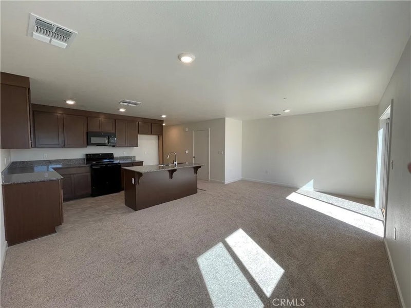 125 Long Trail Lane