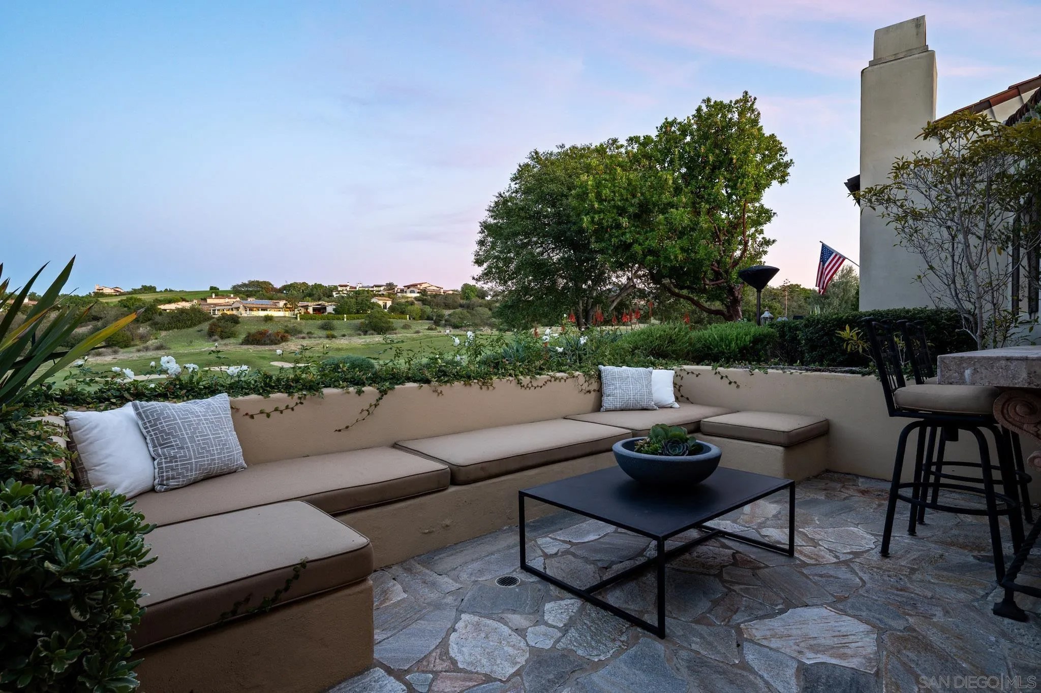 8341 Santaluz Village Green E