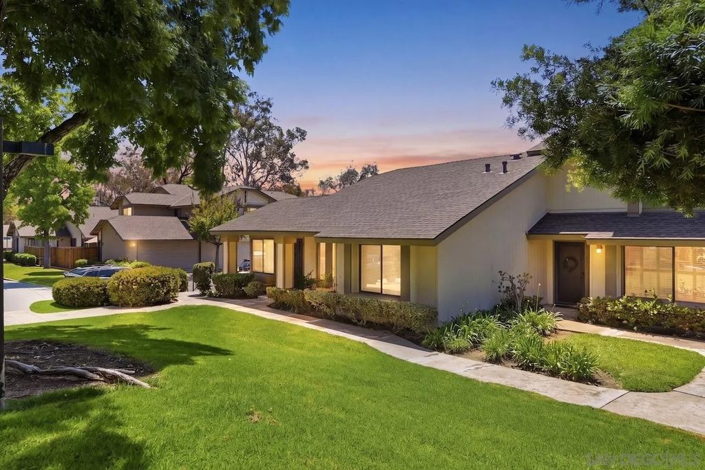 Photo of 10188 Dafne Ln, San Diego, CA 92124 (MLS # 260009326)