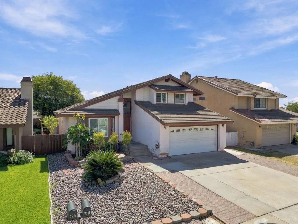 7711 Canyon Point Place