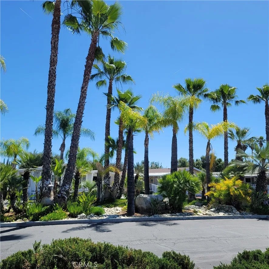 Photo of 21601 Canyon Dr #4, Wildomar, CA 92595 (MLS # SW26082142)