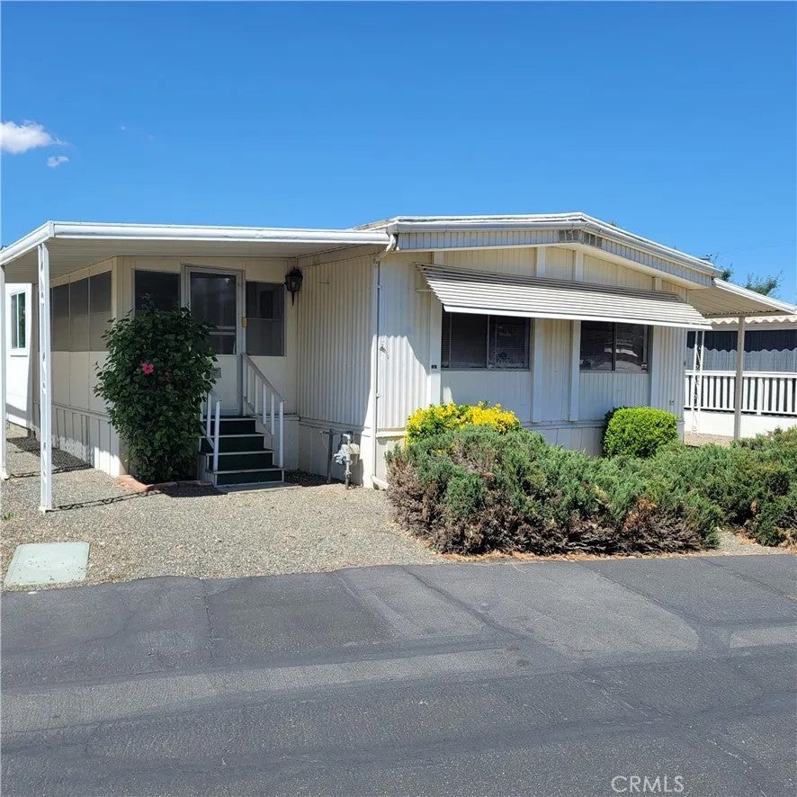 Photo of 21601 Canyon Dr #4, Wildomar, CA 92595 (MLS # SW26082142)