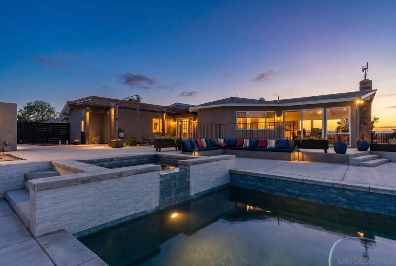 4986 San Jacinto Circle East