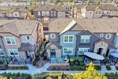 1921 Bassett Ln Santee CA 92071