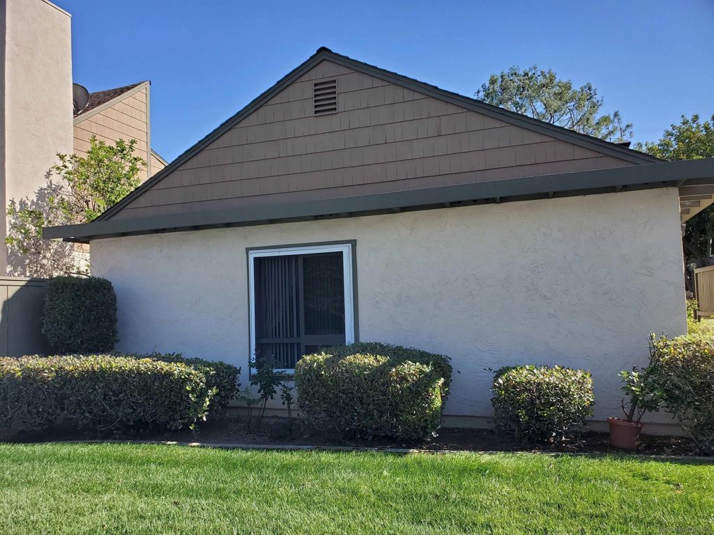 Photo of 10516 Greenford Dr, San Diego, CA 92126 (MLS # 260008177)