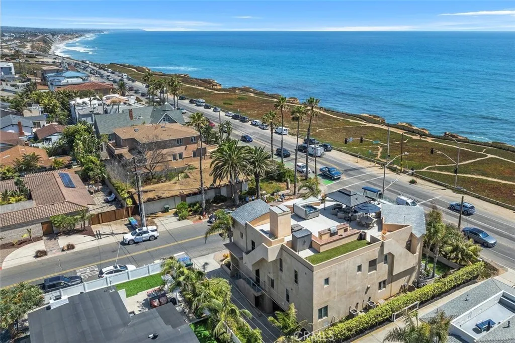 5390 Carlsbad Boulevard