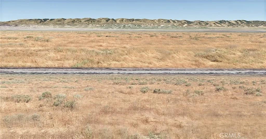 Photo of 140 Dargatz, Buttonwillow, CA 93206 (MLS # PI26137653)