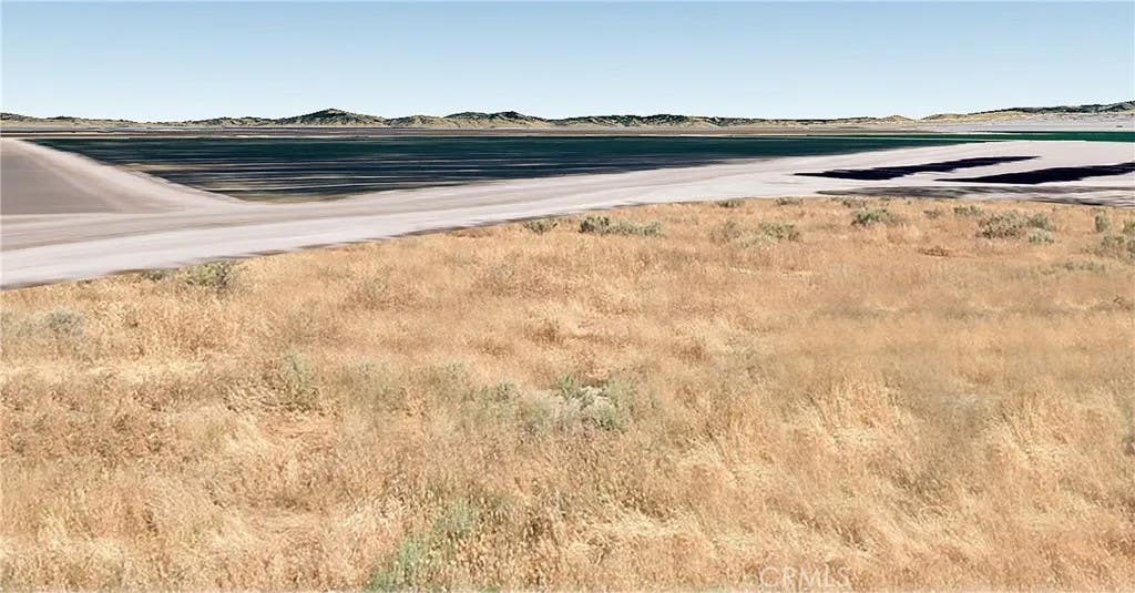 Photo of 140 Dargatz, Buttonwillow, CA 93206 (MLS # PI26137653)