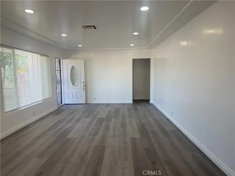 611 Santo Oro Avenue