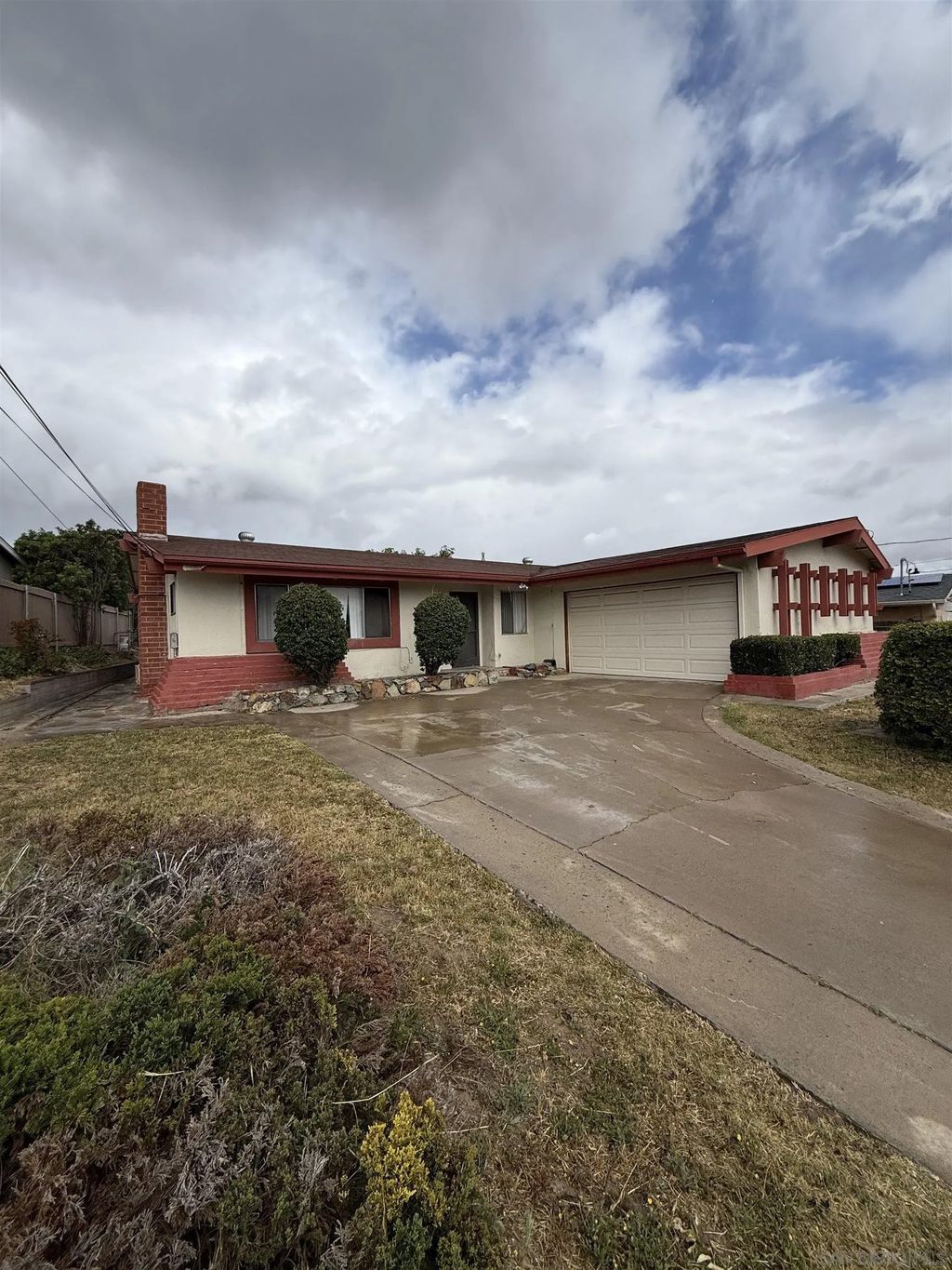 Photo of 1628 La Corta St, Lemon Grove, CA 91945 (MLS # 260008546)