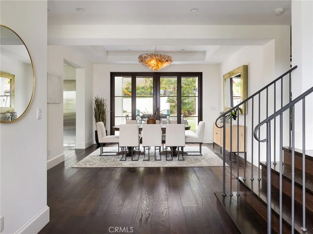 1336 Palos Verdes Drive West
