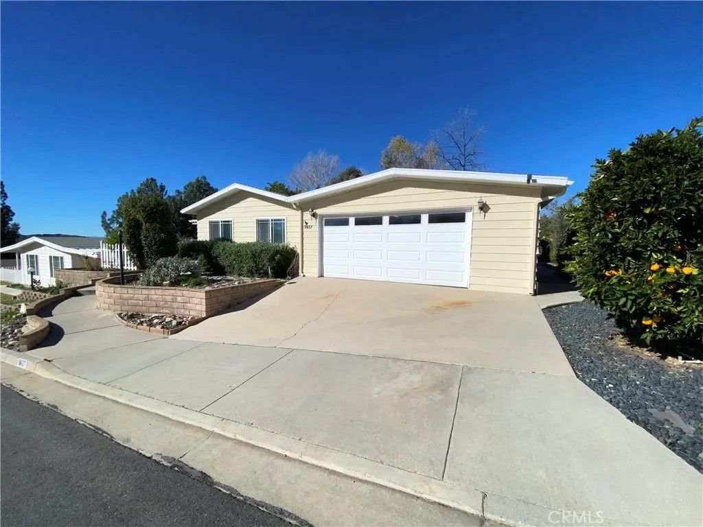 Photo of 9607 Rosedale Drive, Calimesa, CA 92320 (MLS # IG26010164)