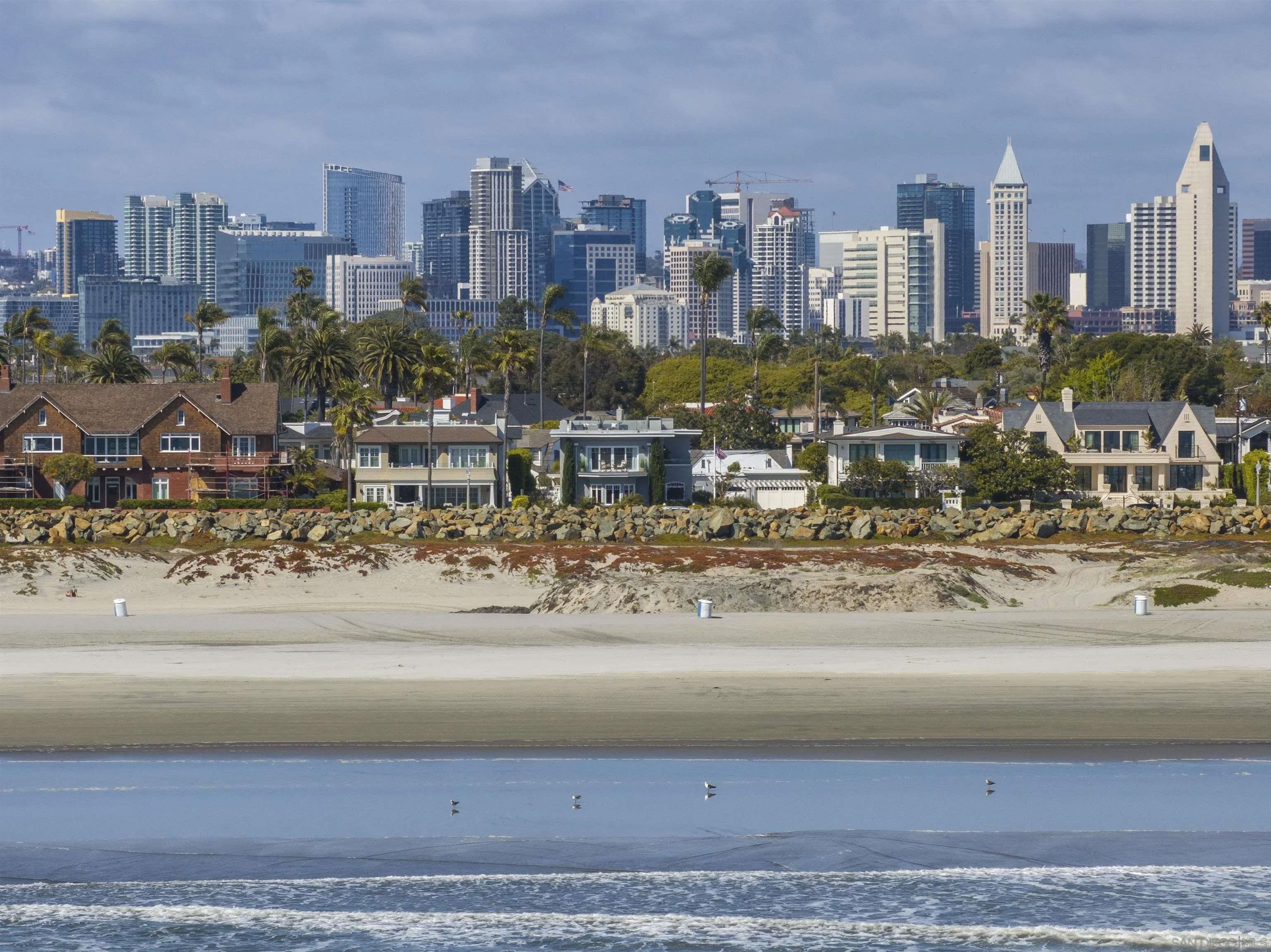 527 Ocean Blvd