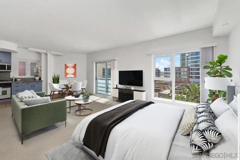 Photo of 550 15Th St #401, San Diego, CA 92101 (MLS # 250038883)