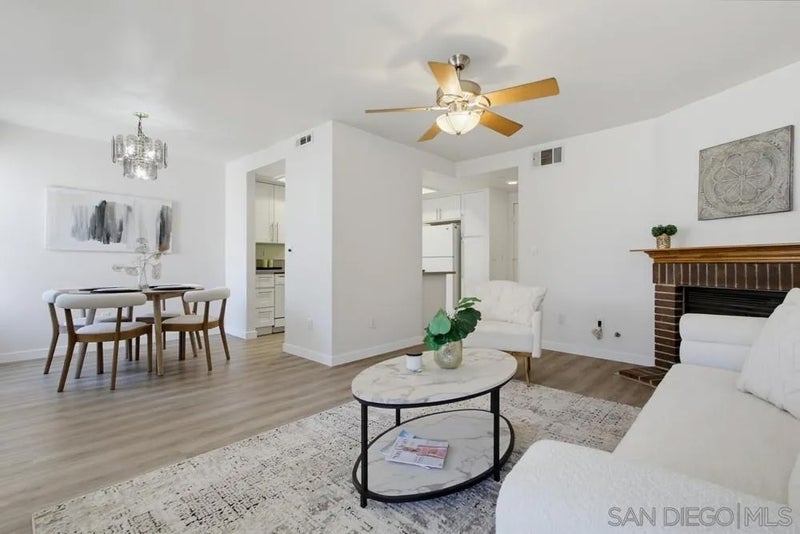 13221 Westmark 22