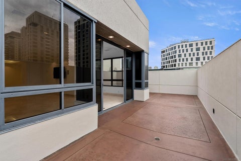 Tiny photo for 700 Front Street #501, San Diego, CA 92101 (MLS # 2600288)
