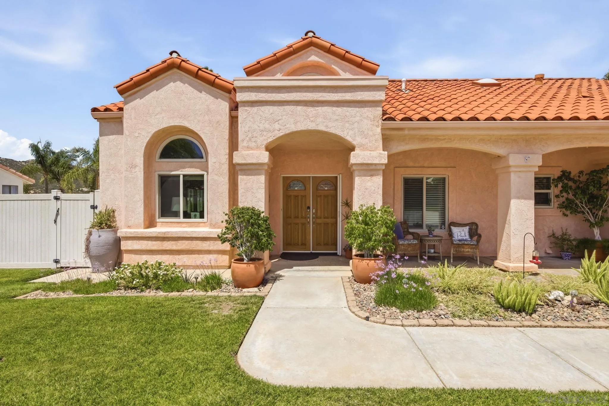 8850 Summerhill Point