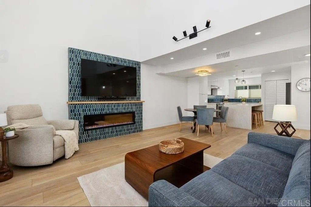 Photo of 401 N Coast Highway #303, Oceanside, CA 92054 (MLS # NDP2604362)