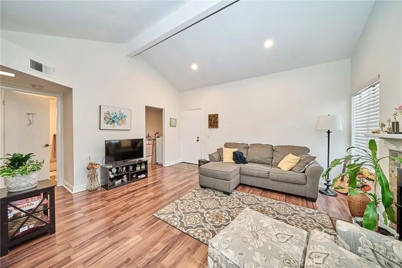 22790 Lakeway Drive 458