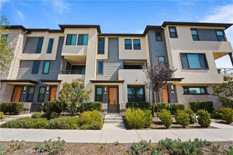 Photo of 2941 W Lincoln Ave #3 AVE, Anaheim, CA 92801 (MLS # PW26176799) Photo of 2941 W Lincoln Ave #3 AVE, Anaheim, CA 92801 (MLS # PW26176799)
