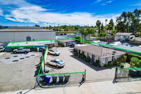 467-75 N Melrose Dr Vista CA 92083