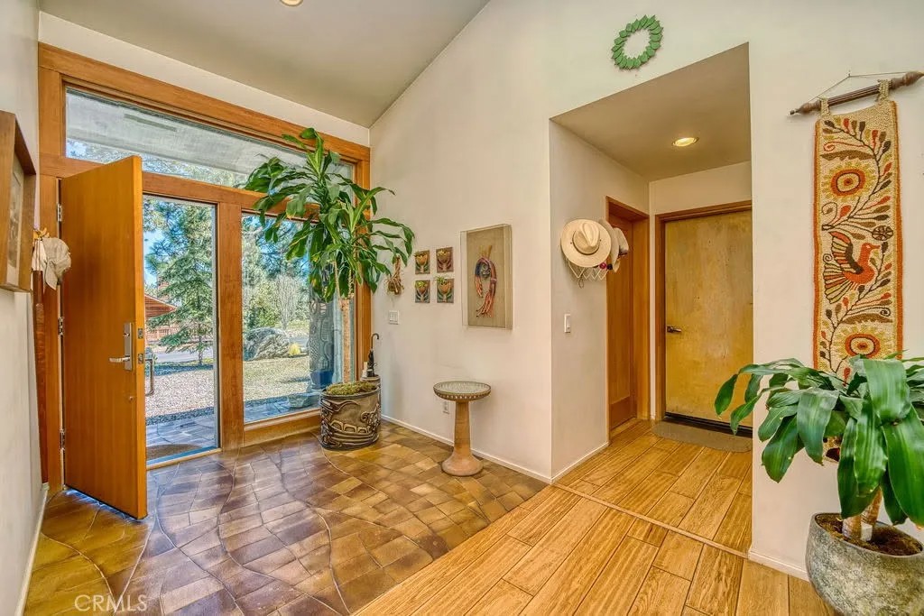 2519 Cedarwood