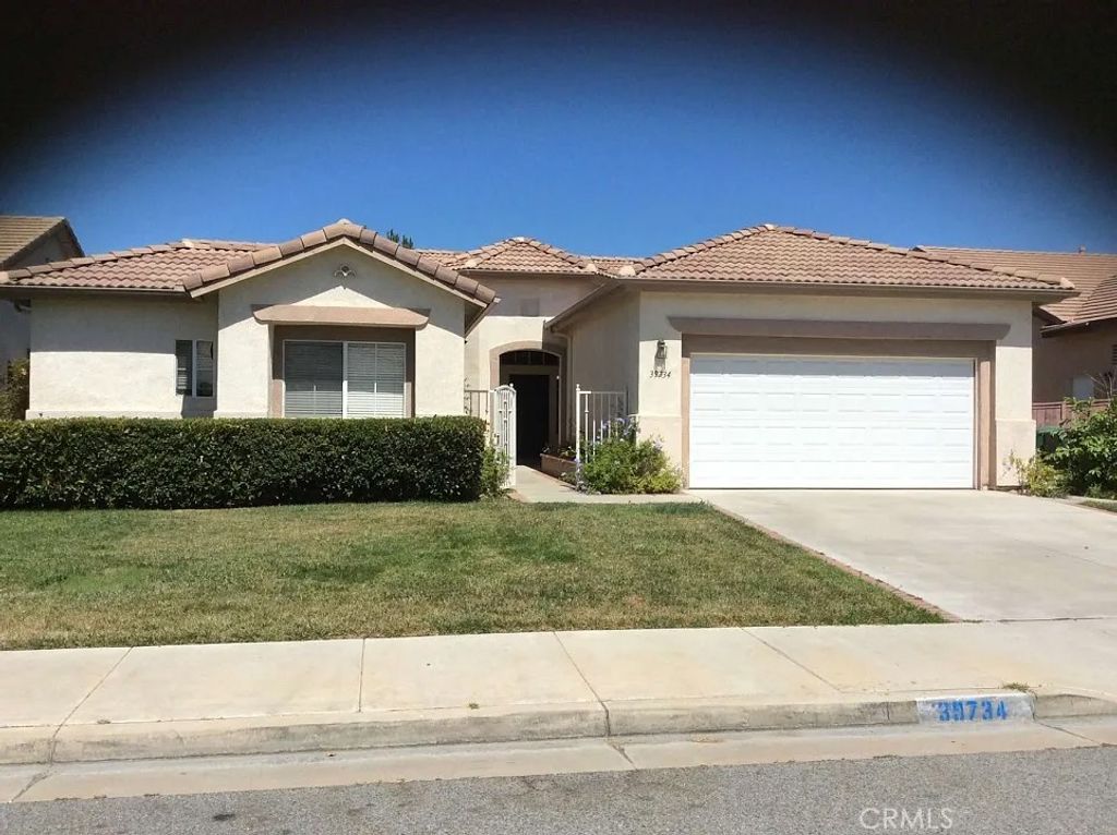 Photo of 39734 Barbados Dr, Murrieta, CA 92563 (MLS # SW25280655)