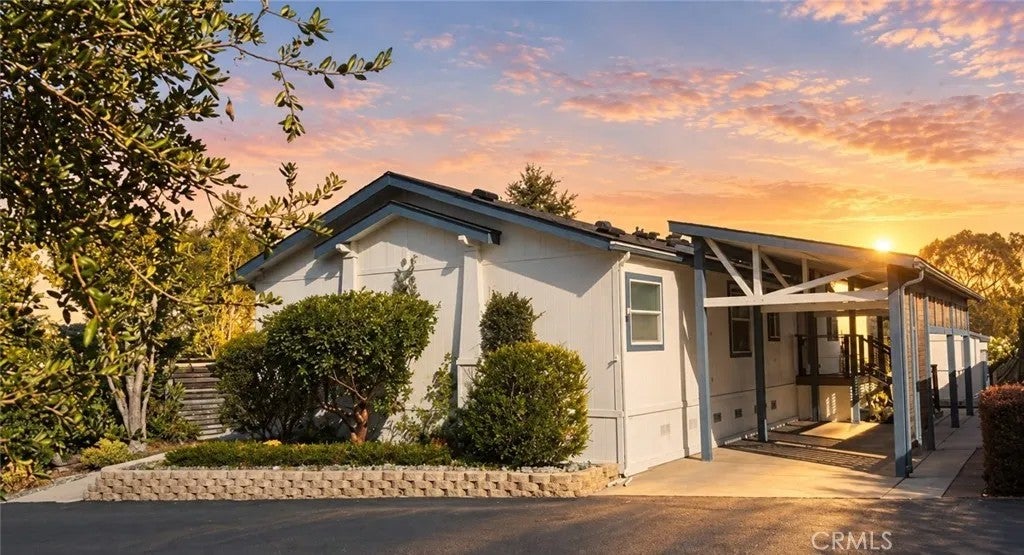 119 Country Club