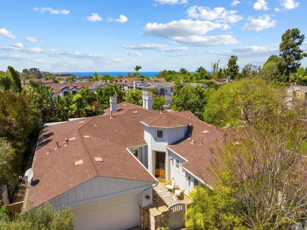 Photo of 1938 Sheridan Road, Encinitas, CA 92024 (MLS # NDP2603040)