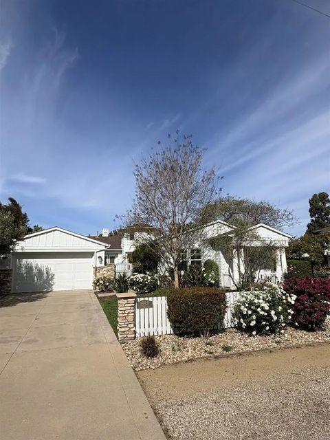 Photo of 1938 Sheridan Road, Encinitas, CA 92024 (MLS # NDP2603040)