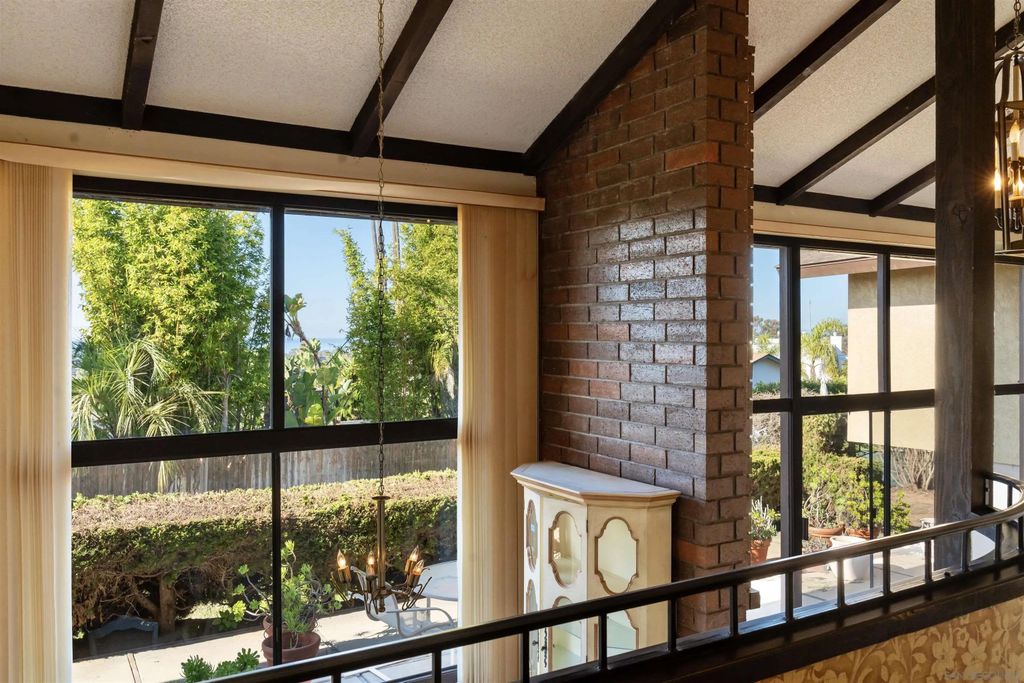 Photo of 3365 Seacrest Dr, Carlsbad, CA 92008 (MLS # 250045211)